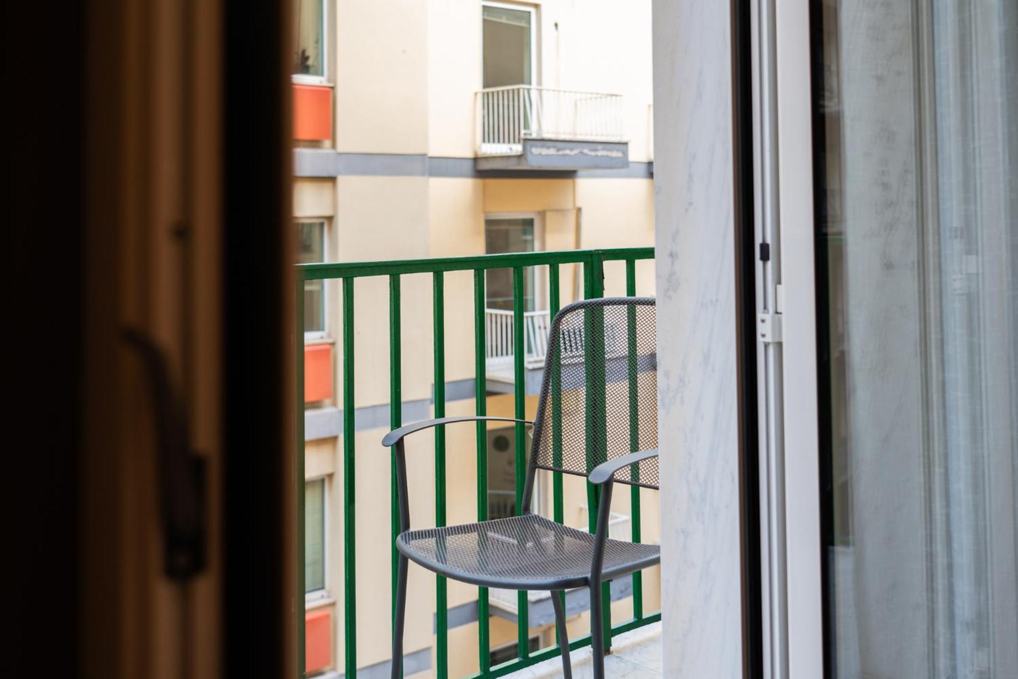 Suite Cervantes เนเปิลส์ ภายนอก รูปภาพ